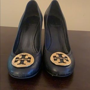 Black Tory Burch wedges